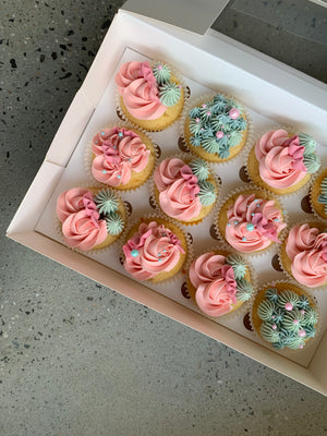 Blue/Pink Cupcakes